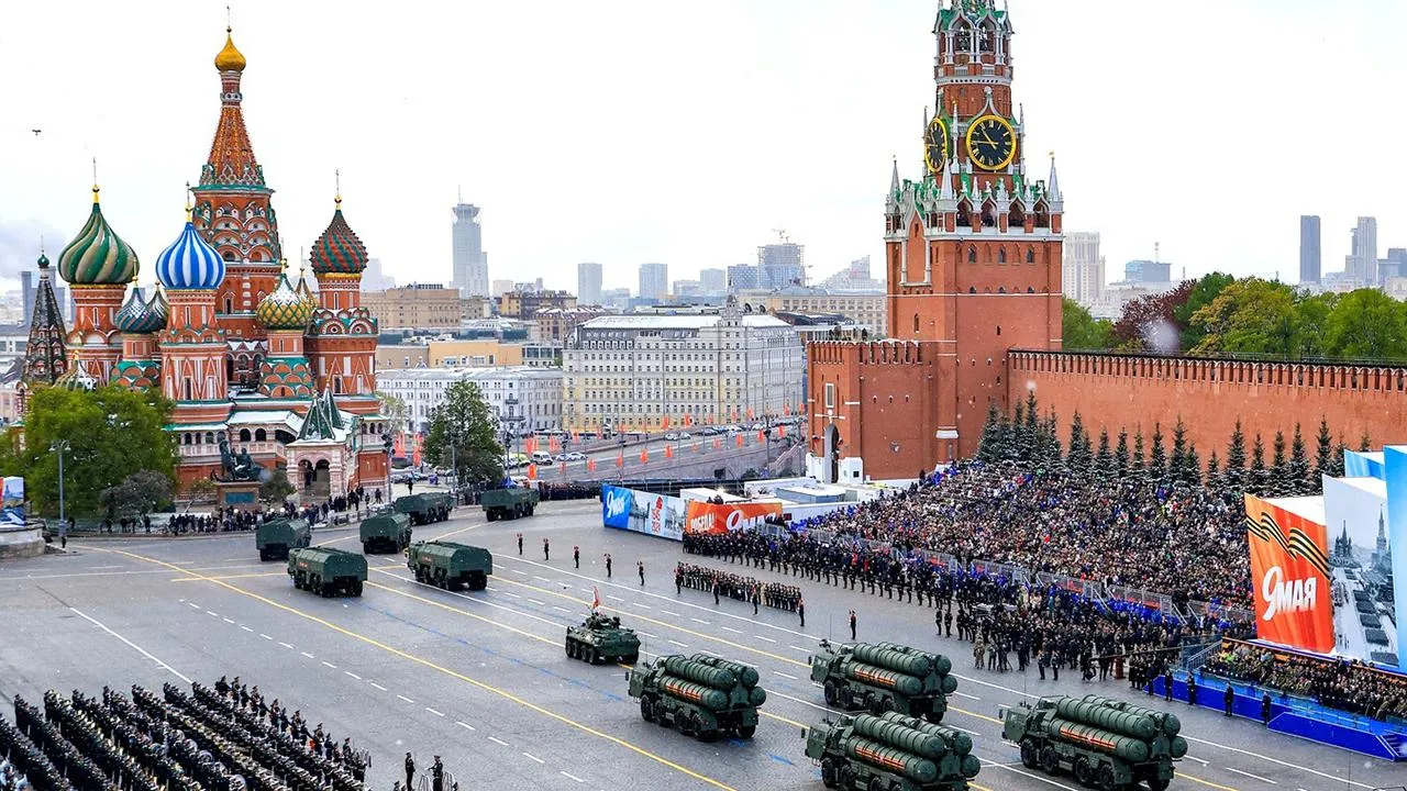 Парад Победы — 2025: во сколько начнется, как пройдет и где посмотреть торжественное прохождение войск