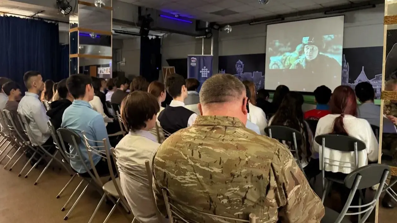 Олег Золотухин