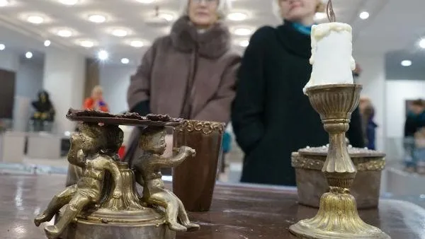 Старинные светильники и лампады представят на выставке в «Абрамцево»