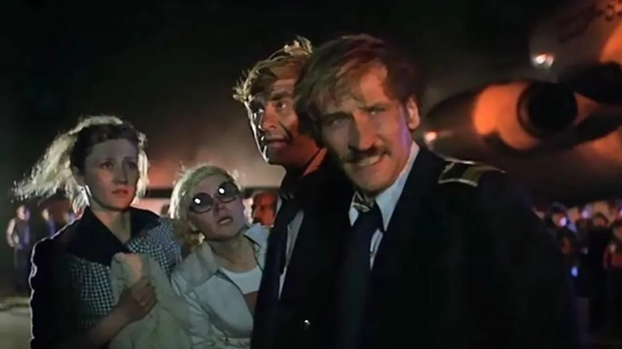 Кадр из фильма «Экипаж». Режиссер А. Митта. 1979 год