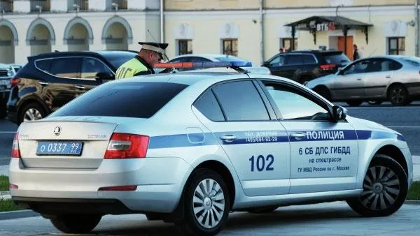 Сотрудник ГИБДД погиб в ДТП в Москве