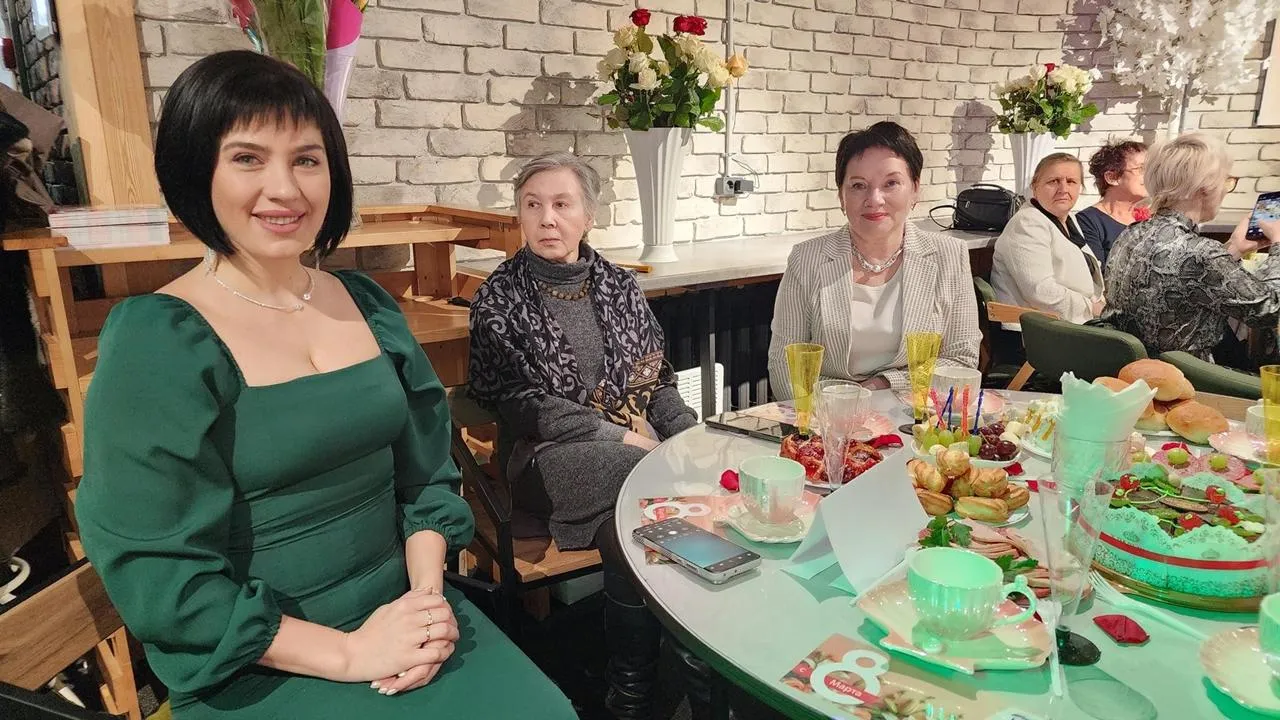 REGIONS/Анна Мороз