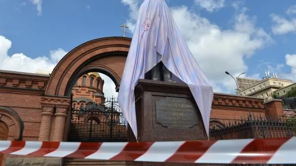 Депутат: нападение на памятник Николаю II не связано с фильмом «Матильда»
