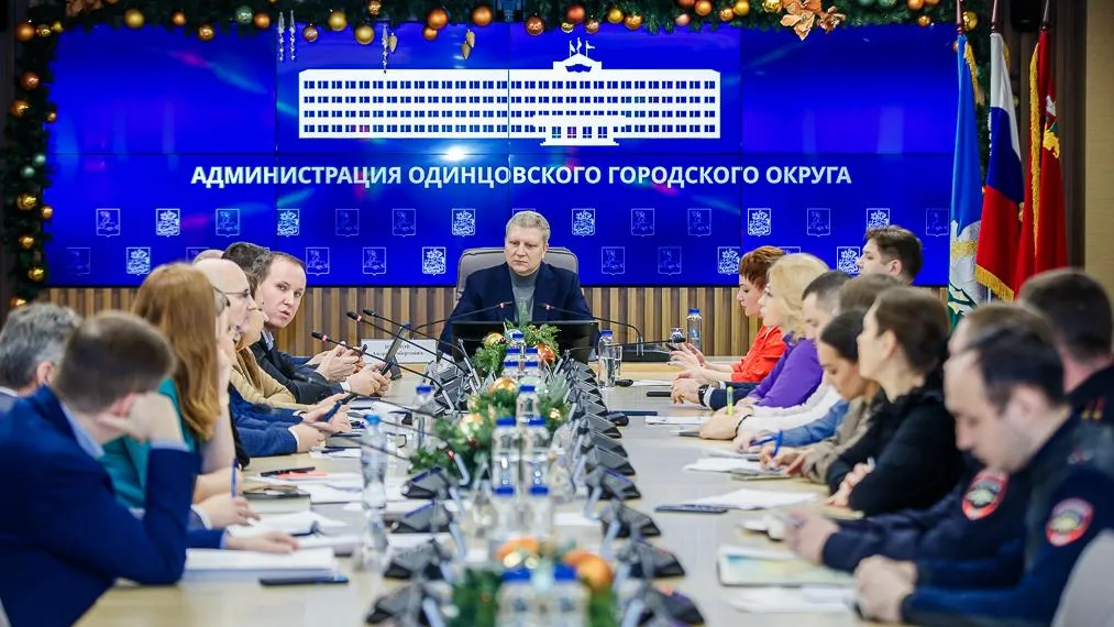 Андрей Иванов встретился с жителями села Немчиновка в формате «круглого стола»