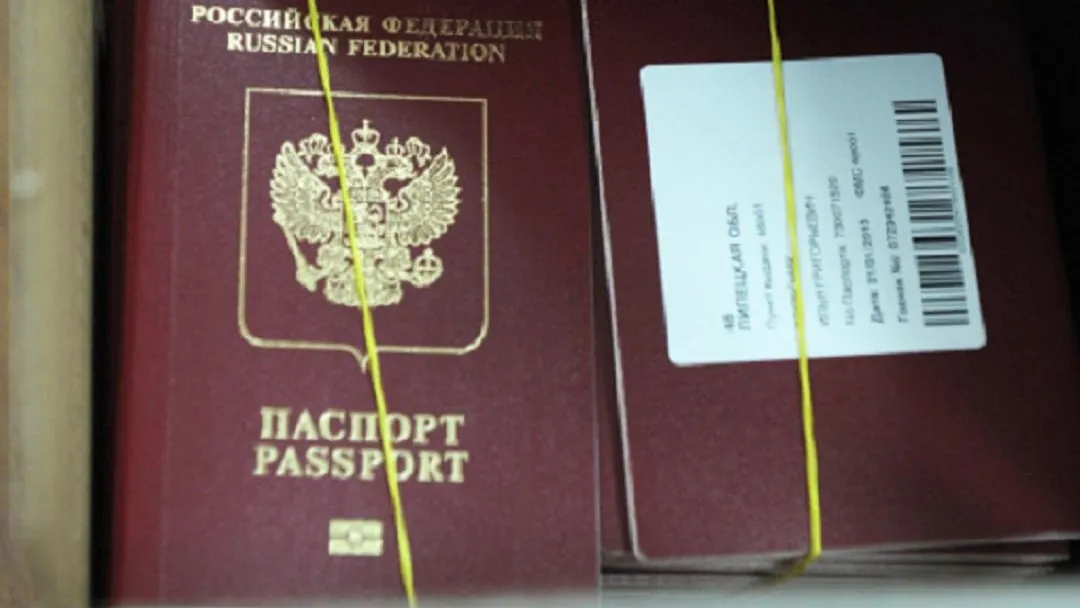 Российские спецслужбы не поддержали предложение об ускоренной выдаче загранпаспортов