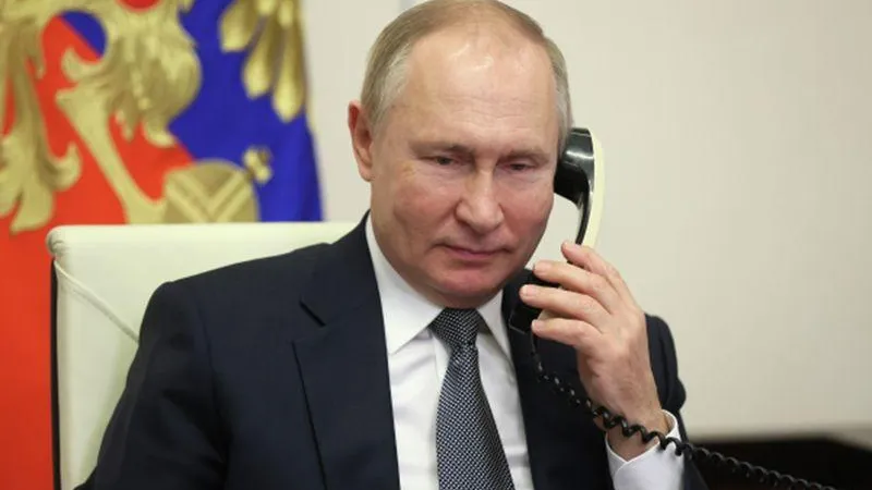 «Контакт, диалог, крепкая дружба» — эксперт об итогах разговора Путина и Си Цзиньпина