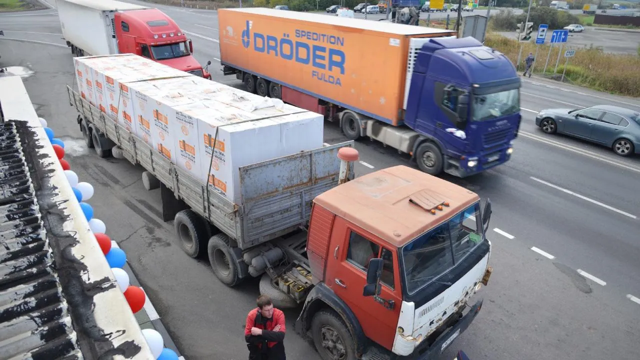 В Подмосковье с января оформили более тысячи разрешений на передвижение большегрузов