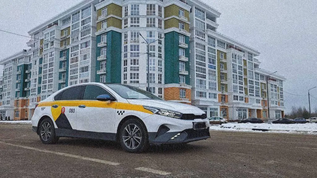 Почти 30 тыс. водителей Москвы и Подмосковья прошли аттестацию на знание правил работы такси