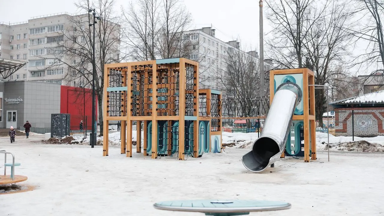 В Дубне в сквере имени Журавлева завершены основные работы по благоустройству