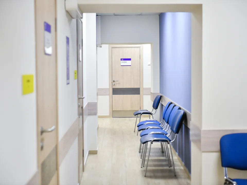 В поликлинике №2 провели внутренние отделочные работы и заменили мебель. Фото: пресс-служба администрации г.о. Химки