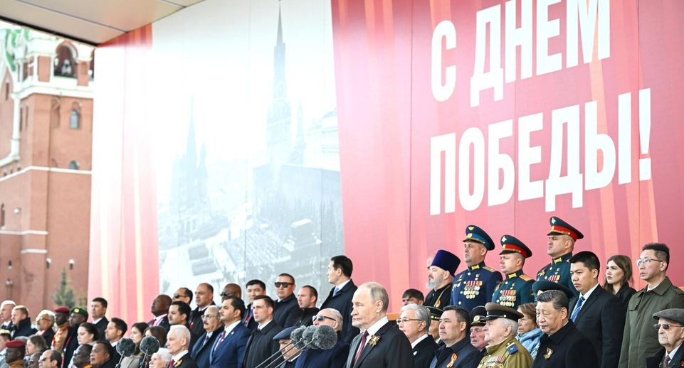 Сидевший рядом с Путиным на параде Победы ветеран ВОВ отметил 100-летие