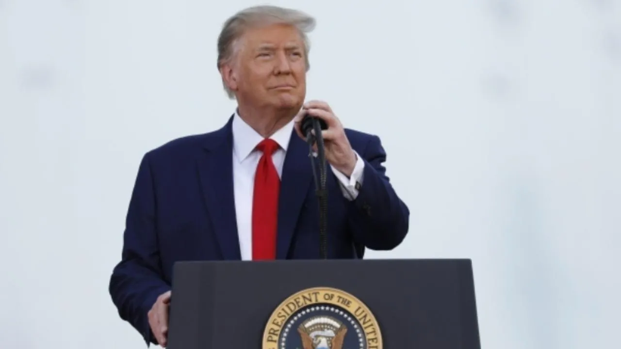 Трамп пообещал спасти Америку, которая «катится в ад»
