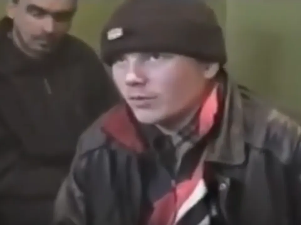 Кадр из фильма «Криминальная Россия. Тварь дрожащая». Режиссер Д. Трофимов. 2006 год