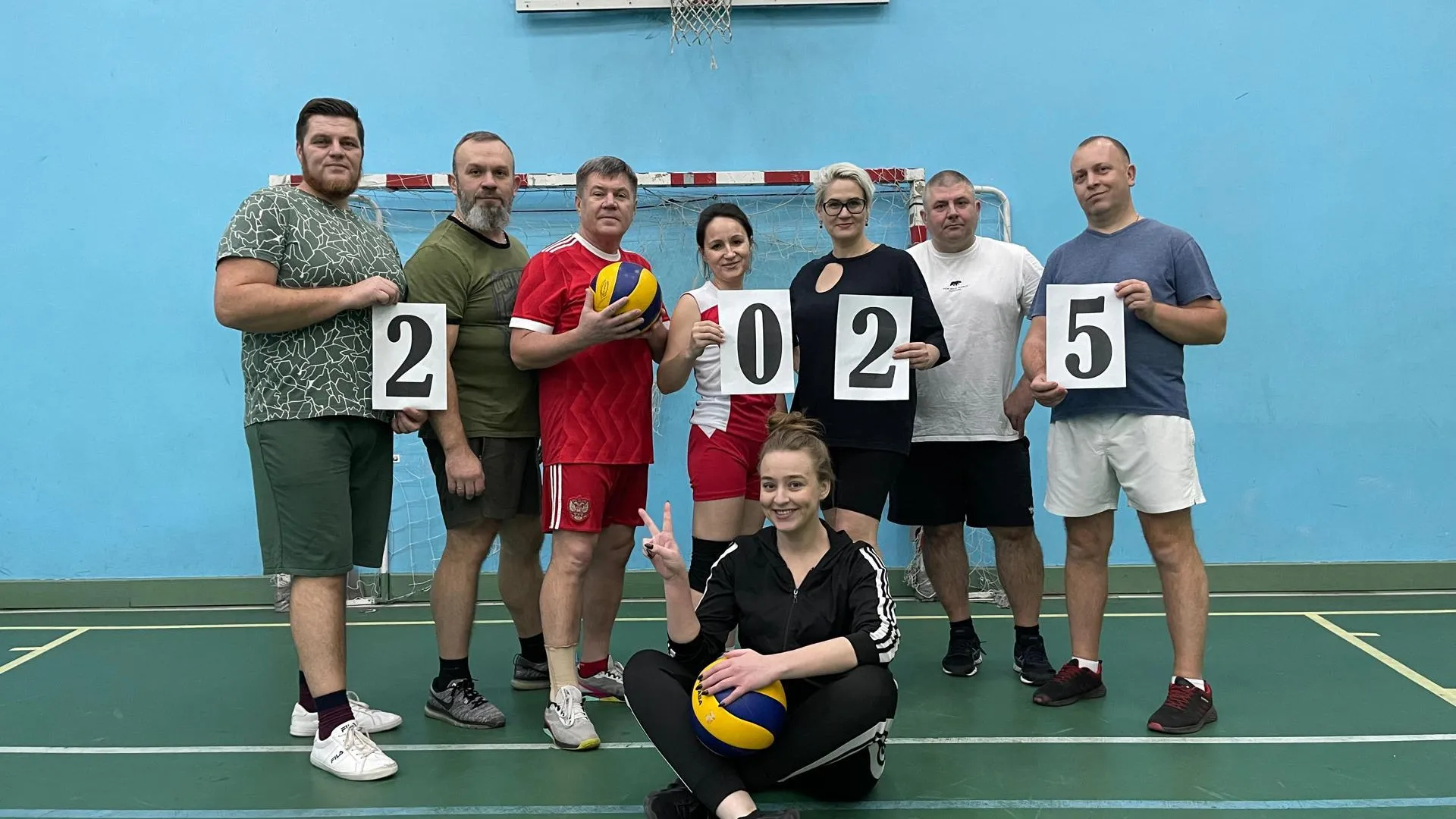 Около 100 товарищеских игр по волейболу провели в подмосковном онкодиспансере за год