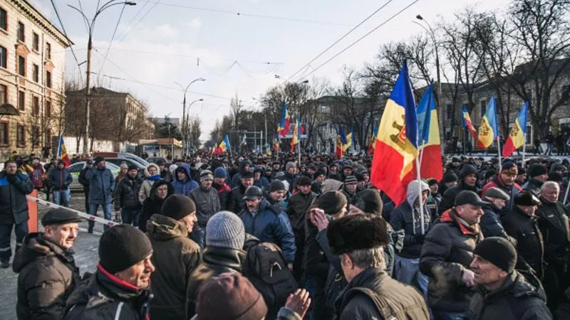 После победы Додона в Кишиневе проходят акции протеста