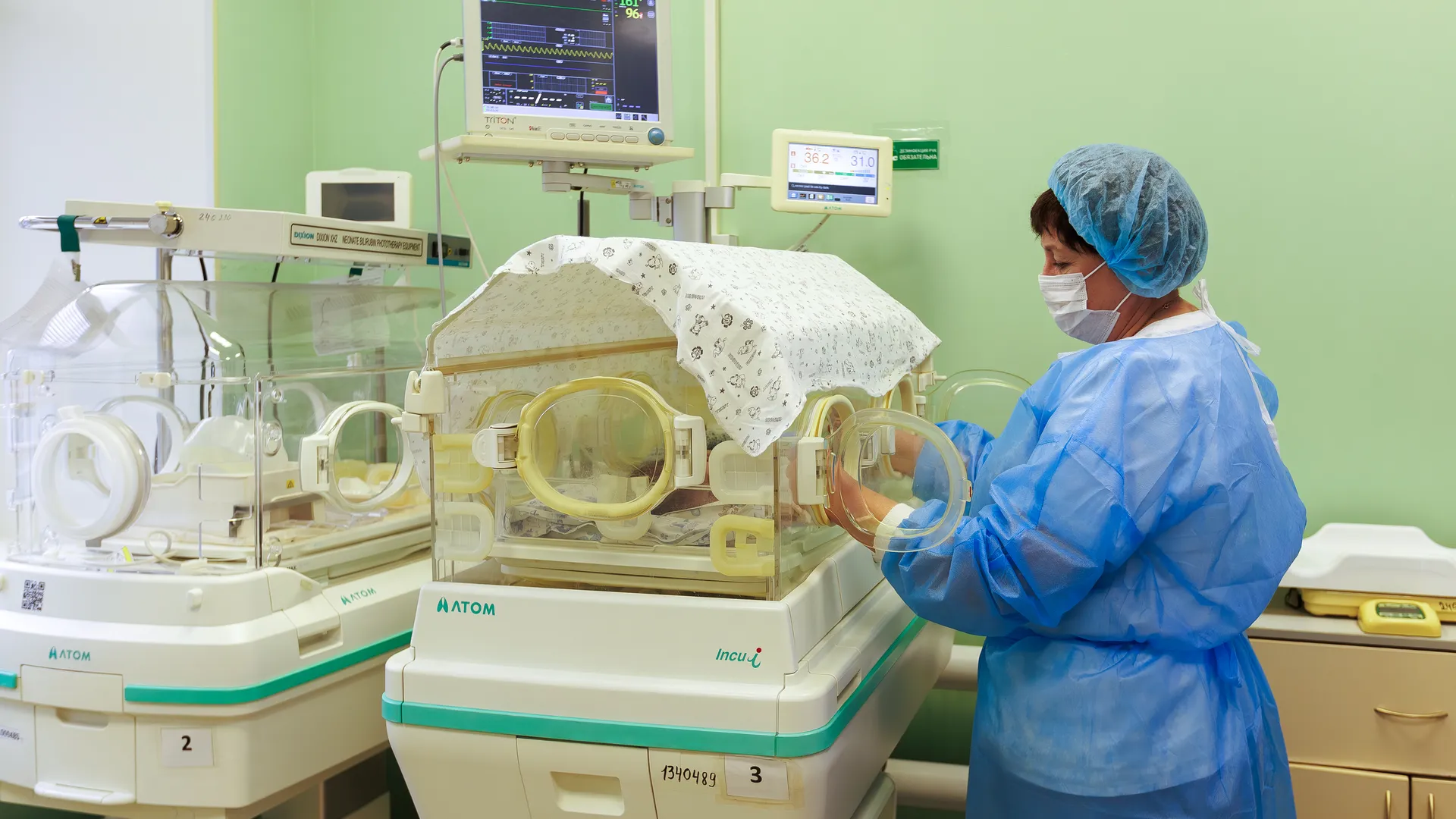 Чудо весом в 500 граммов: неонатологи из Наро-Фоминска спасли самую маленькую новорожденную в истории Подмосковья