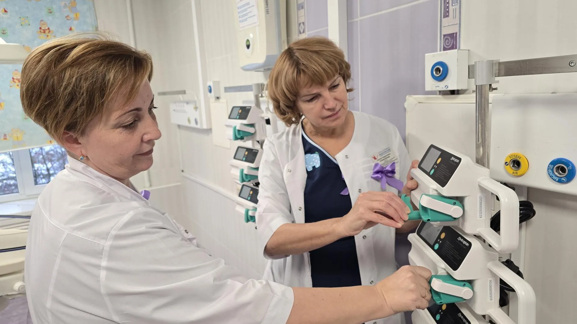 Видновский перинатальный центр усилили новым оборудованием для выхаживания новорожденных