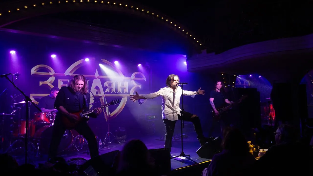 Рок-группа «Земляне» открыла гастрольный сезон концертом в Москве