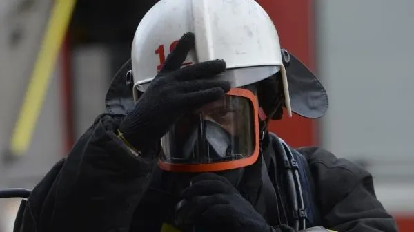 Пожарные потушили возгорание в бане в Подольске