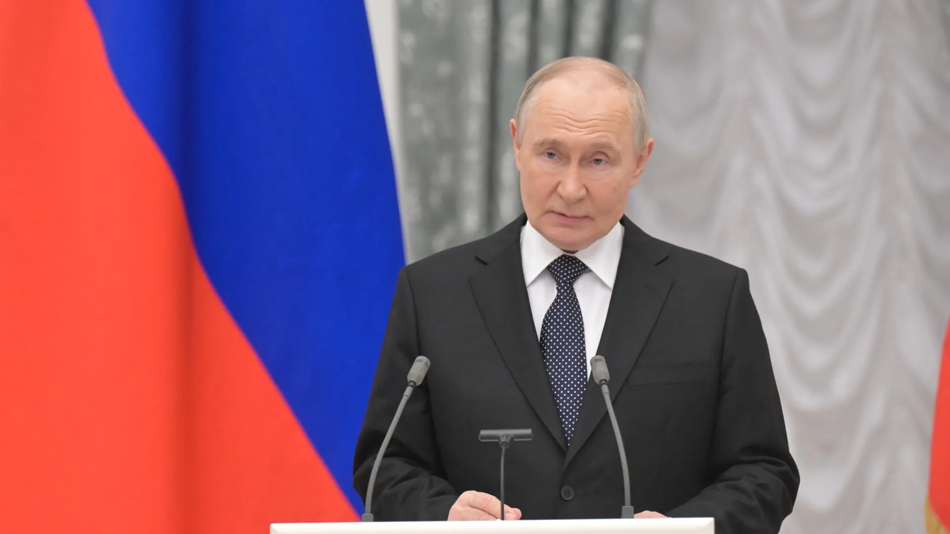 Komsomolskaya Pravda/Global Look Pres
