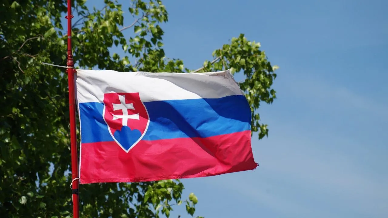 Фицо заявил о готовящемся в Словакии Майдане