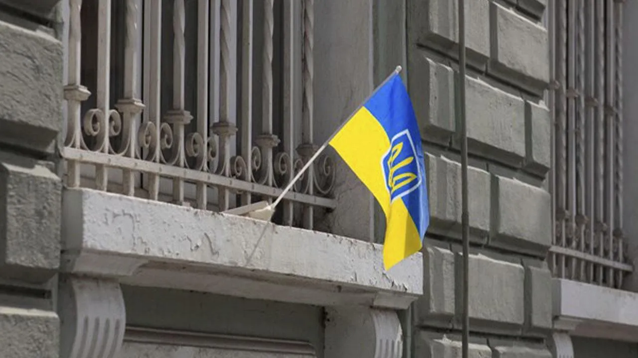 «Если Зеленского решат сменить»: возможен ли госпереворот на Украине из-за отмены президентских выборов