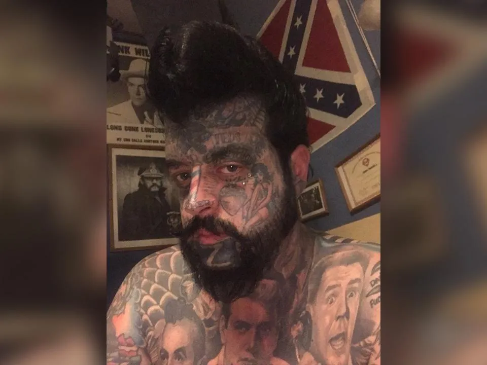 «Хочу встретиться с Путиным»: барбер из США рассказал, как порвал отношения со всеми друзьями из-за любви к России