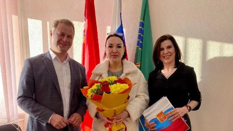 Первые сертификаты вручены переселенцам из аварийного жилья в Электрогорске