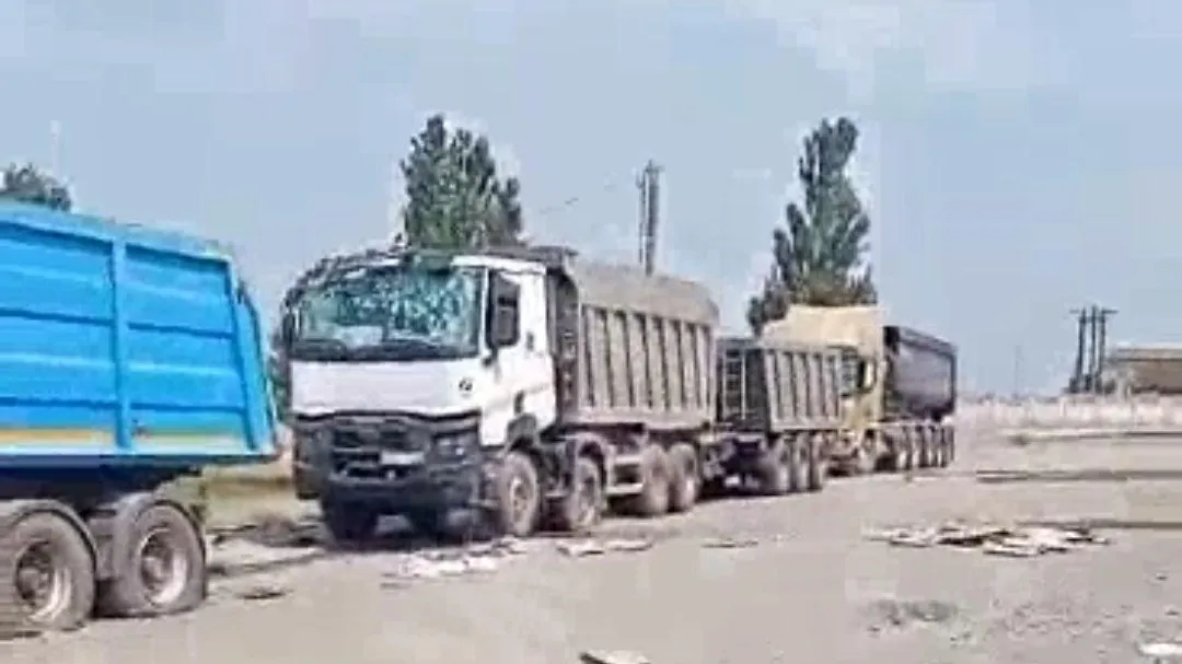 Украинские боевики обстреляли автотрассу в Токмаке Запорожской области