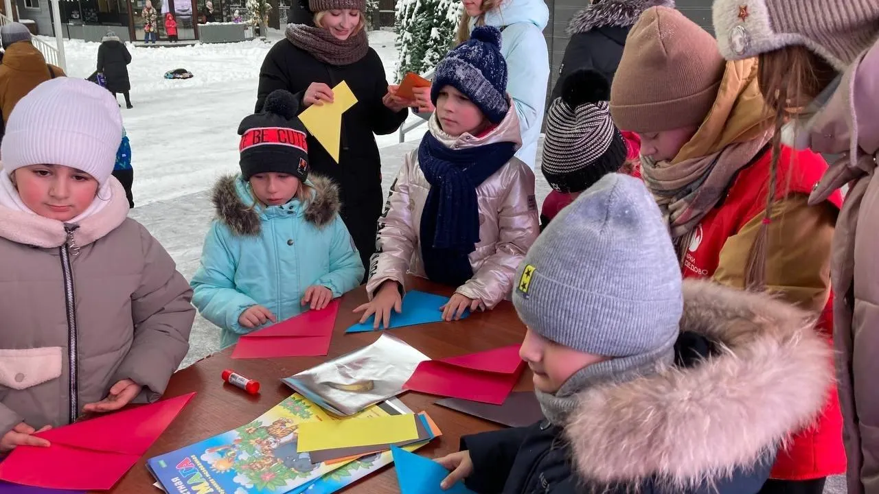 В в домодедовских парках прошли развлекательные и образовательные программы, приуроченные ко Дню матери