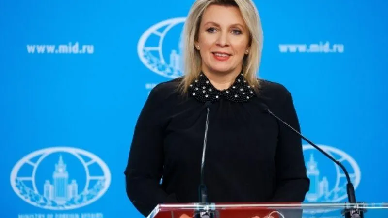 Захарова сочла хамством поздравления Байдена, которые он высказал Сербии
