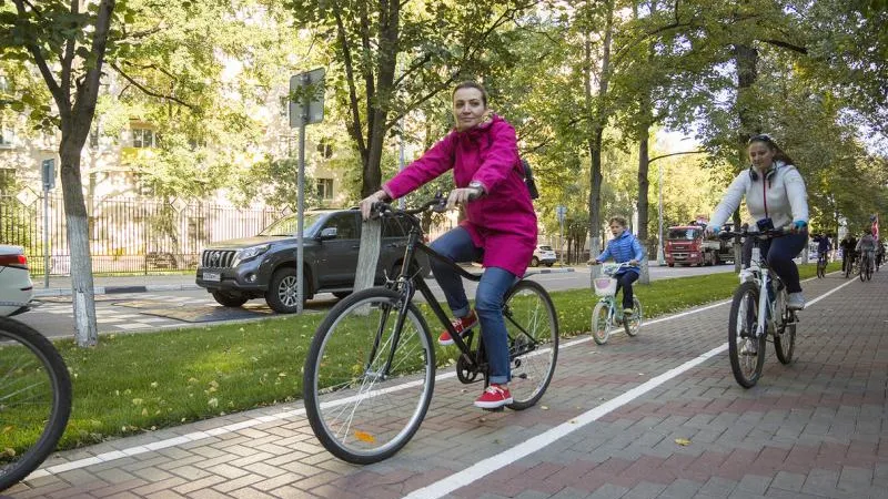 Всемирный день без автомобиля отметили в Химках масштабным велофлешмобом
