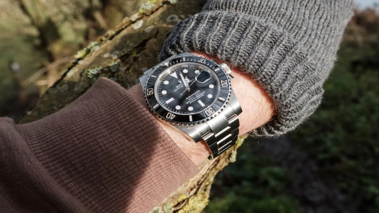 «Это паль!»: одна фраза в Пулково стоила россиянину с Rolex огромного штрафа