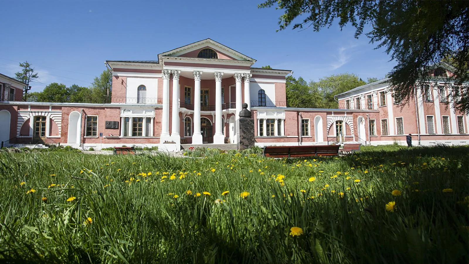 Усадьба Гончаровых. Roman Denisov, Роман Денисов