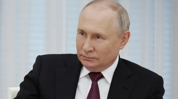Экс-агент ЦРУ Джонсон считает, что Путин в украинском конфликте добьется выполнения условий Москвы