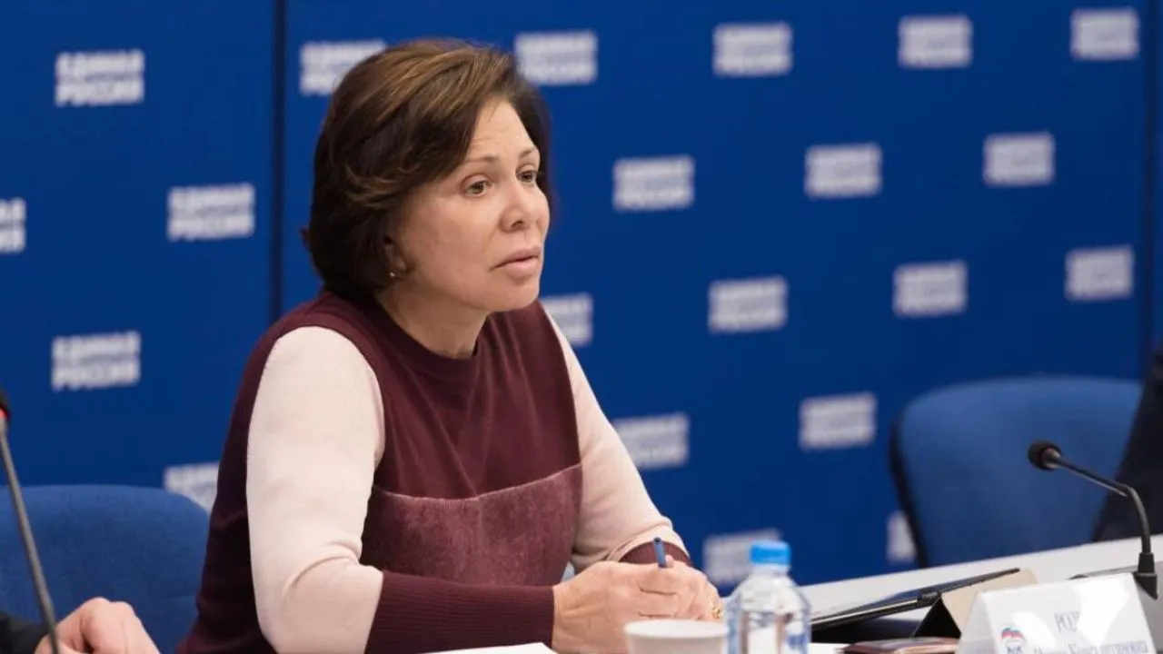 Роднина выступила в поддержку ограничений в интернете