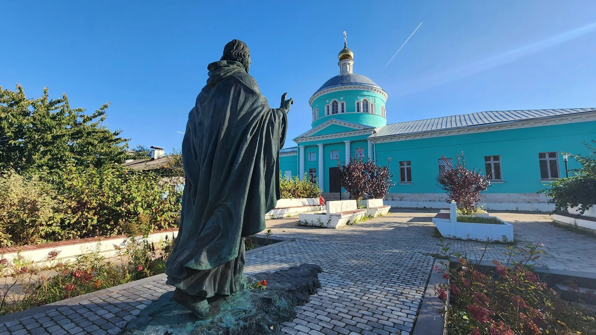 Иван Дубров