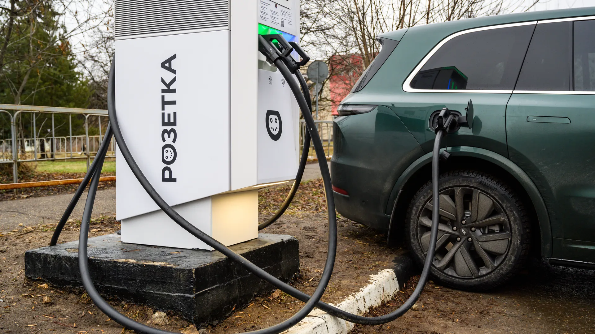 Электрозарядная станция  (ЭЗС) на улице Радио в Электростали