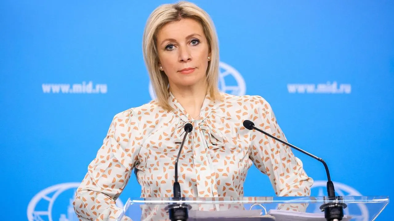 Захарова обвинила американские спецслужбы в использовании журналистов в качестве шпионов