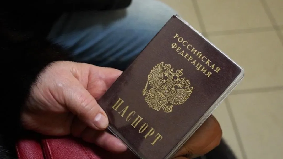 Сальдо: в Херсонской области появилась возможность печатать российские паспорта