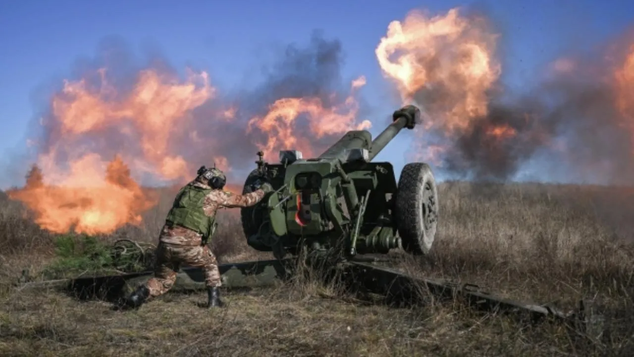 Российская артиллерия уничтожила вражескую автоколонну на краснолиманском направлении