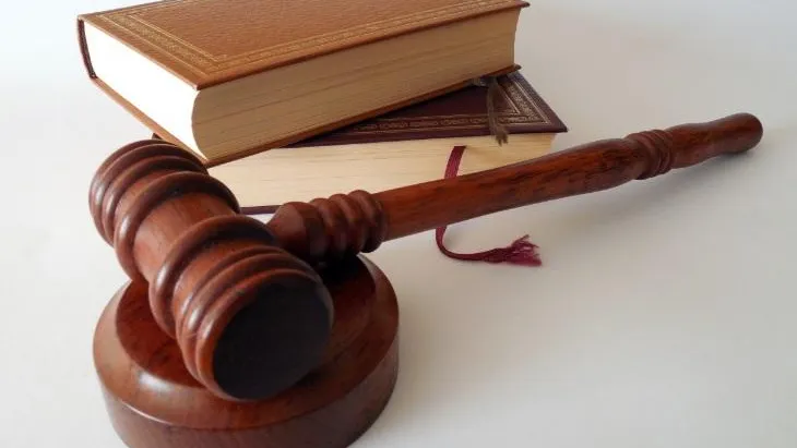 Суд. Фото: pxhere.com