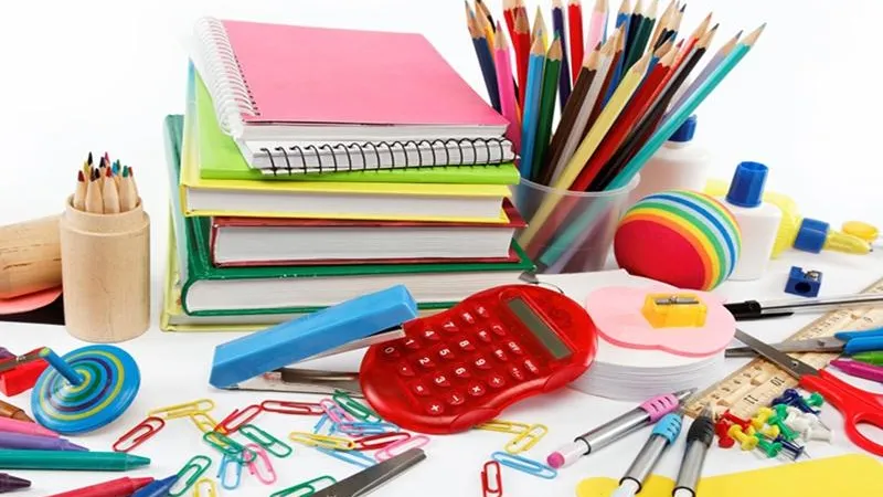 Ученикам из многодетных семей к 1 сентября подарят канцтовары