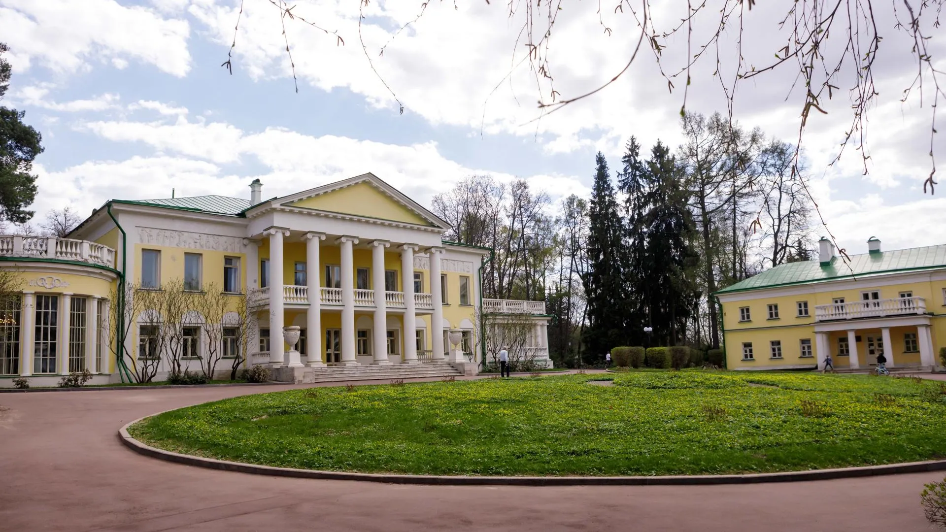 Государственный исторический музей-заповедник «Горки Ленинские»
