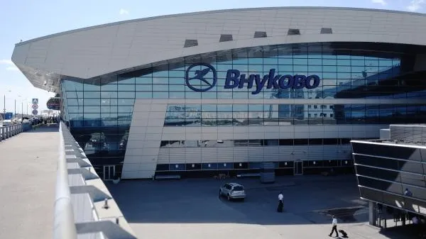Полковник авиации Алкснис назвал причины опасности атаки дронов возле Внуково