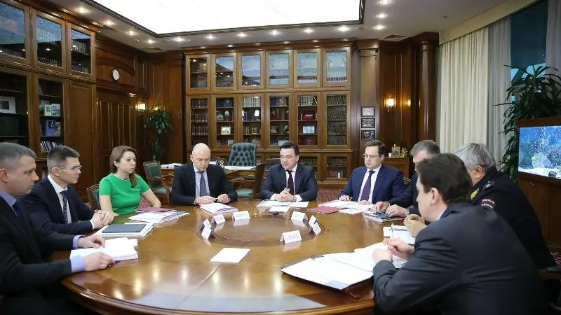 Особая ответственность. Губернатор отметил важность обеспечения безопасности в период праздников