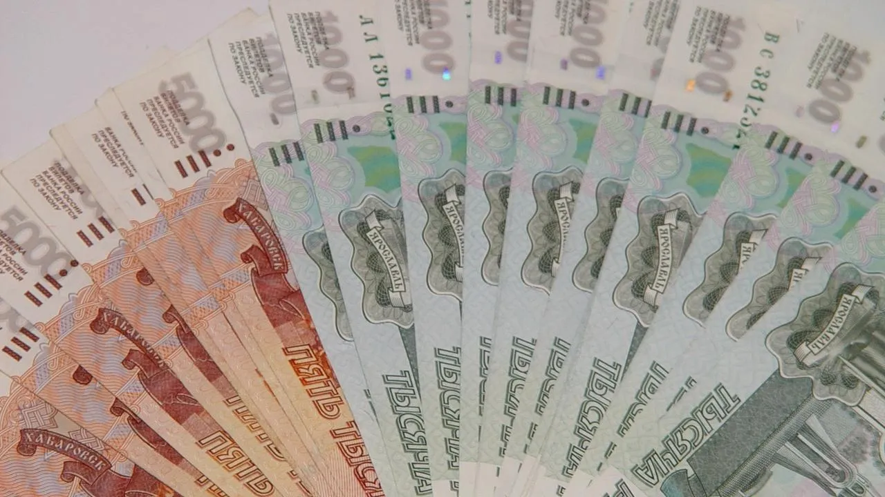 Свыше 100 тысяч рублей: топ-3 высокооплачиваемых профессий для пенсионеров в Подмосковье