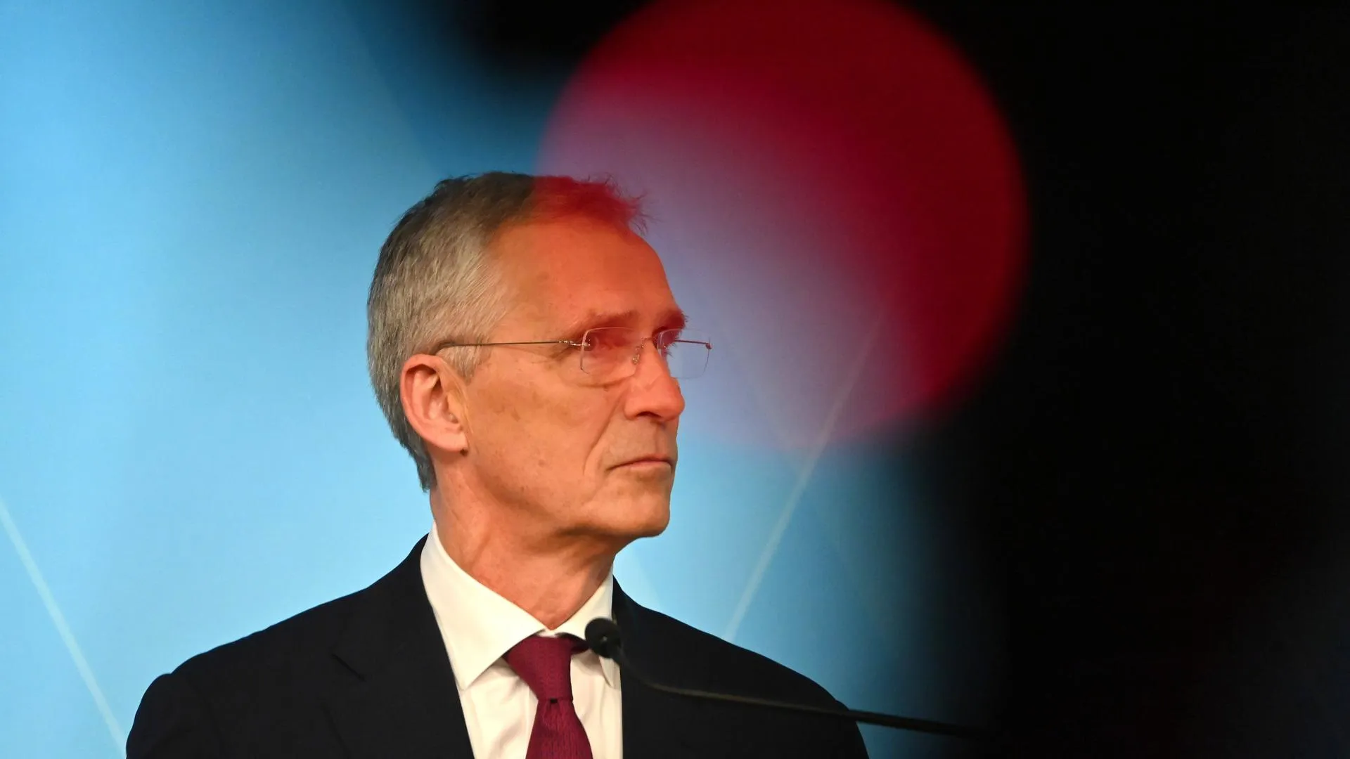 IMAGO/Frank Hoermann / SVEN SIMO