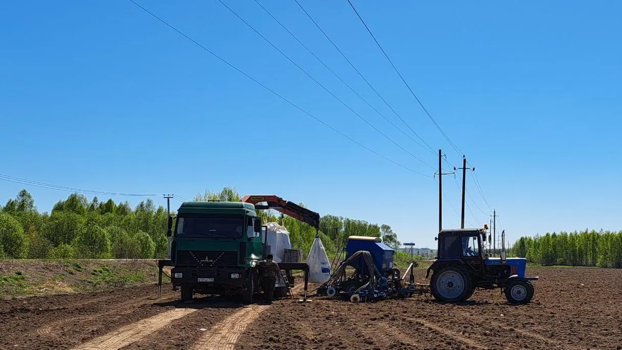 В Талдомском начались весенне-полевые работы