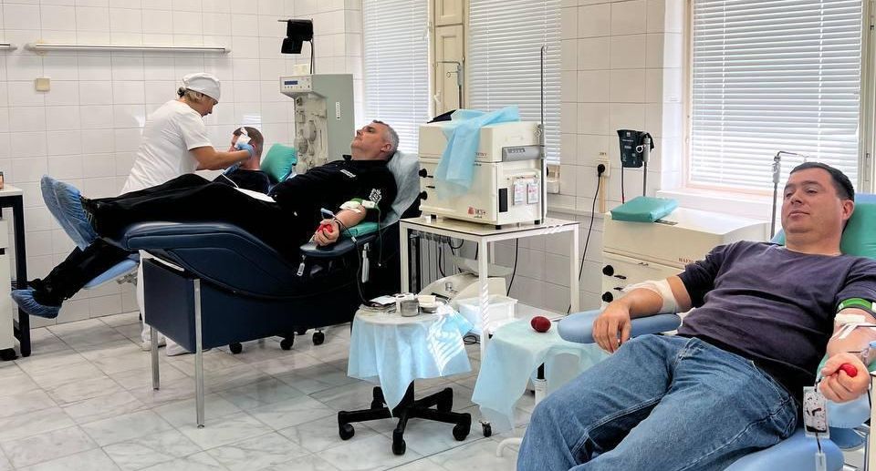 Сотрудники подмосковного технадзора сдали кровь для раненых бойцов СВО